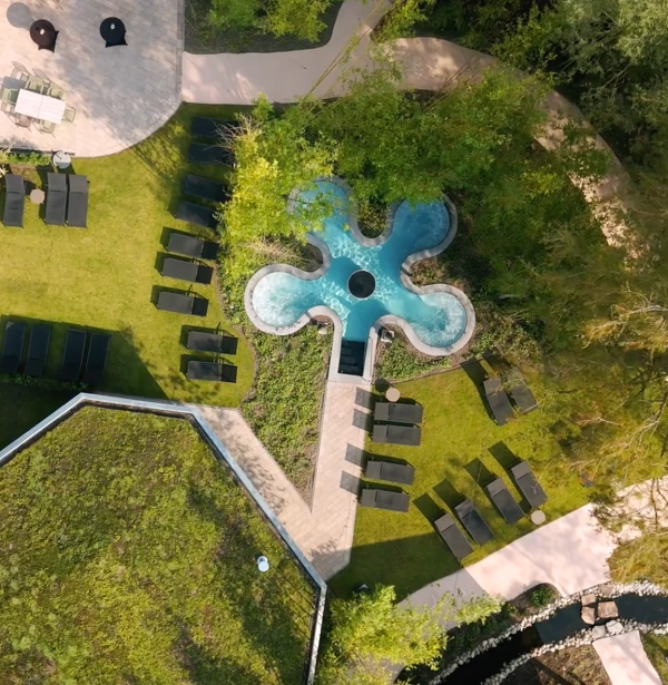 Discover the resort